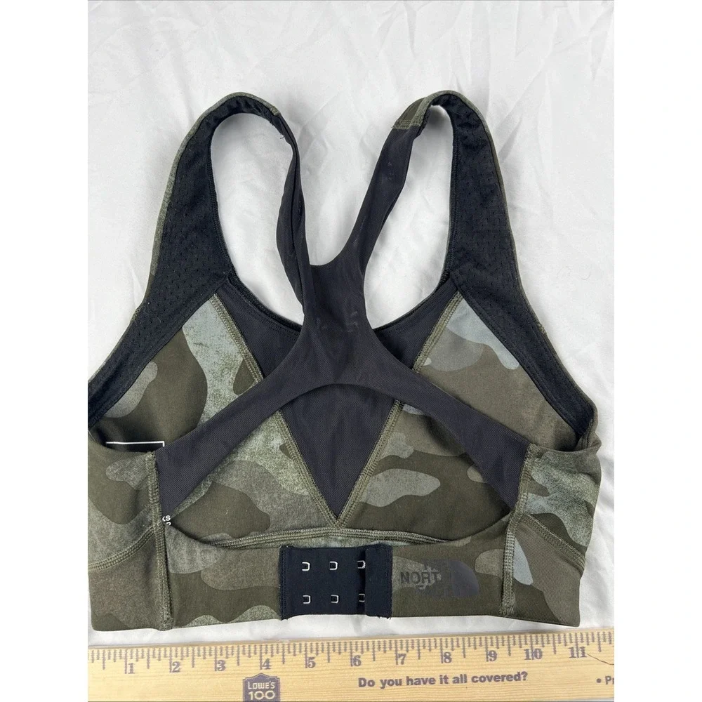 Small North Face‎ Women's Olive Green And Black Cam Movement Sports Bra Size XS